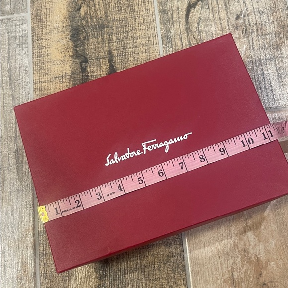 Salvatore Ferragamo Red Shoe Box - Picture 3 of 4